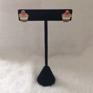 Cupcake earrings🧁